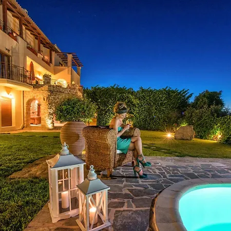 Bozonos Luxury & Villa *
