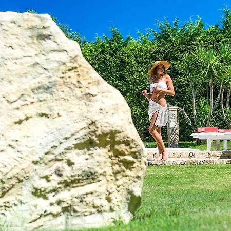 Bozonos Luxury & Akrotiri (Zakynthos)